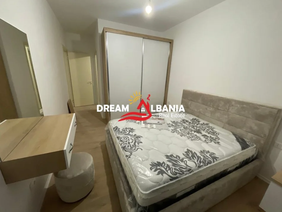 Tirane, jepet me qera apartament 2+1 Kati 2, 100 m² 700 € (ne Ali Dem)