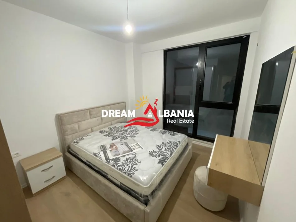 Tirane, jepet me qera apartament 2+1 Kati 2, 100 m² 700 € (ne Ali Dem)
