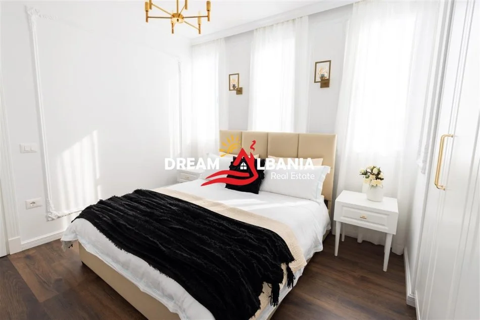 Tirane, jepet me qera apartament 1+1 Kati 9, 65 m² 500 € (Astir)