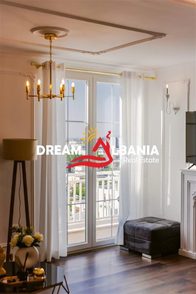 Tirane, jepet me qera 1+1 Kati 9, 75 m² 550 € (Astir)