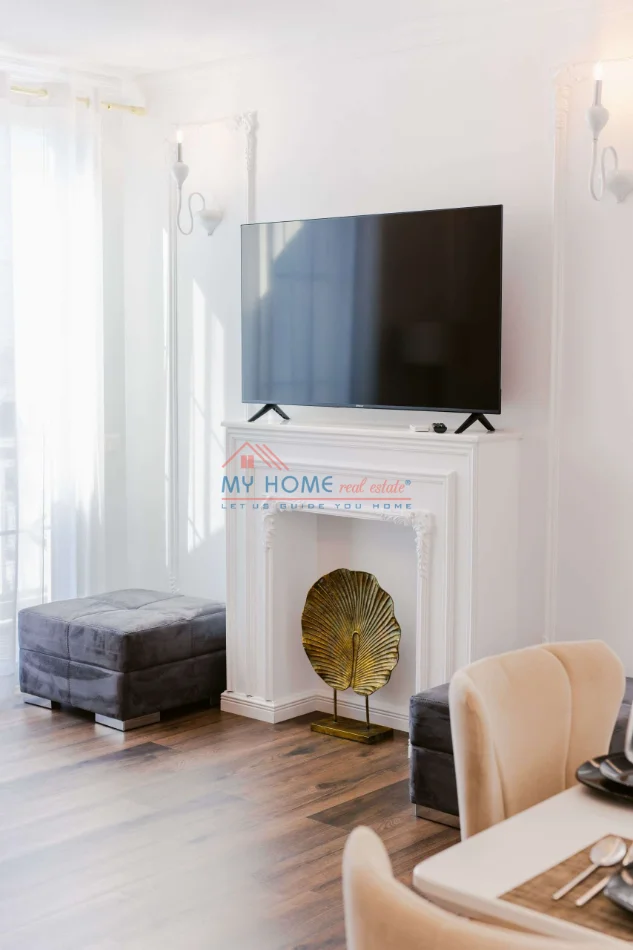 Tirane, jepet me qera apartament 1+1+Ballkon Kati 9, 75 m² 630 € (Astir)