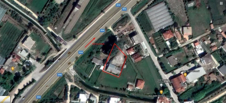 Lushnje, shitet magazine , 180 m² 60.000 € (Bishqethem)