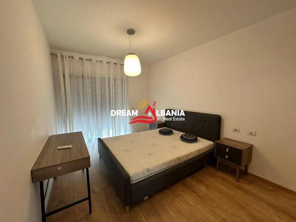 Tirane, jepet me qera apartament 2+1 Kati 2, 250 m² 1.550 € (ne Mullet, prane OKO FARM)