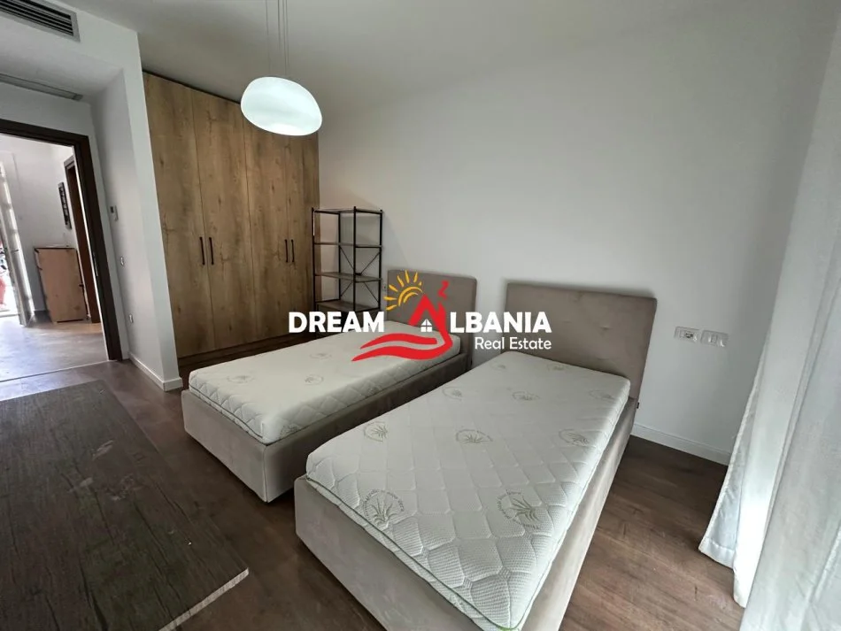 Tirane, jepet me qera Vile 3 Katshe Kati 3, 250 m² 2.350 € (ne Mullet prane OKO FARM)