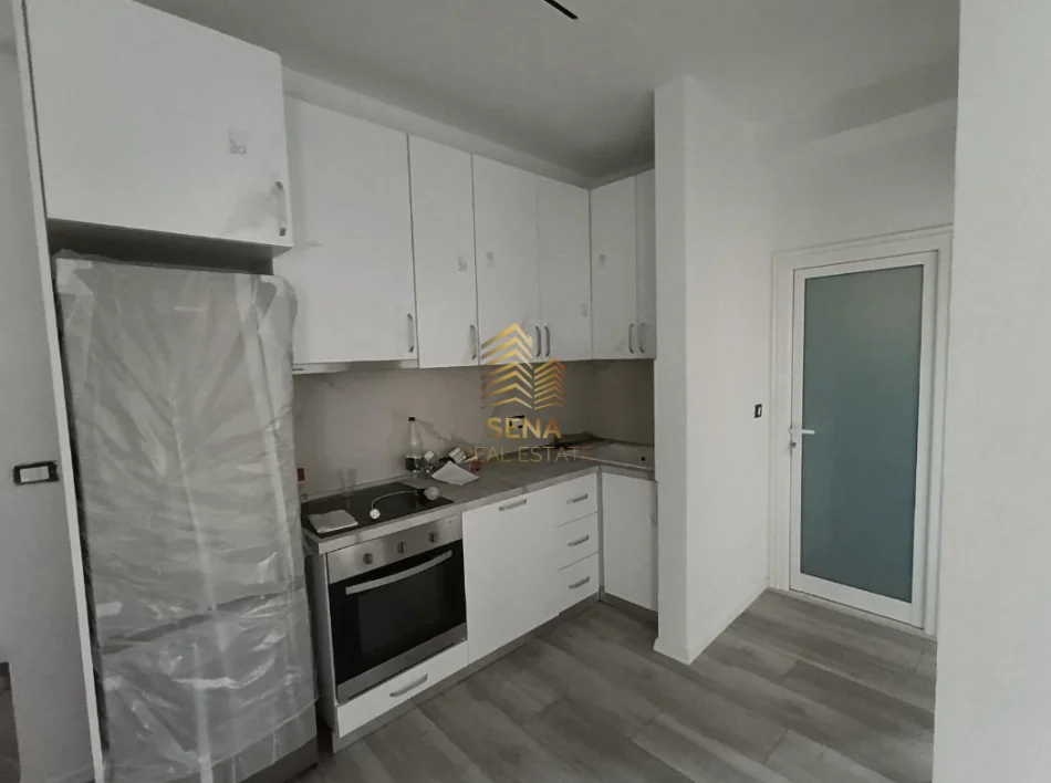 Tirane, jepet me qera apartament 1+1 Kati 1, 60 m² 450 € (Porcelan)