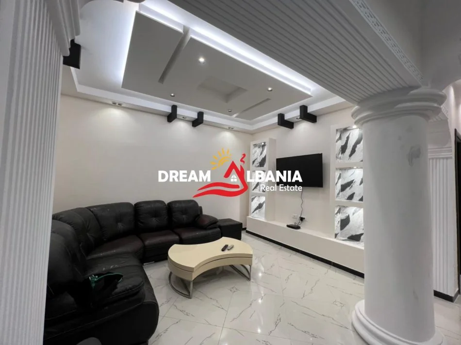 Tirane, jepet me qera apartament 1+1 , 75 m² 530 € (ne rrugen Ferit Xhajko prane ish Restorant Durresi)