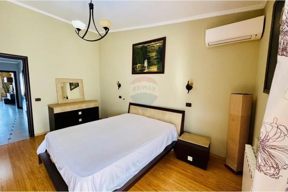 Tirane, jepet me qera apartament 2+1+Aneks+Ballkon Kati 7, 130 m² 550 € (Fondacioni Eleonora)