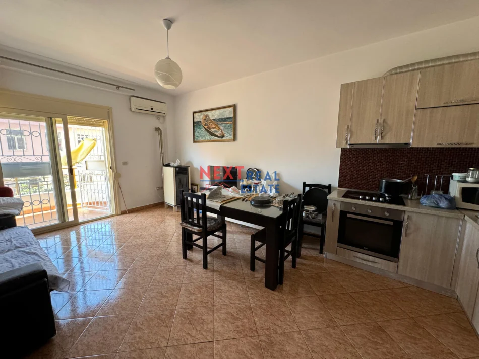 REZERVO PRONEN VETEM ME 500€! Vlore, shitet apartament 1+1+Ballkon , 70 m² 110.000 € (UJE I FTOHTE)