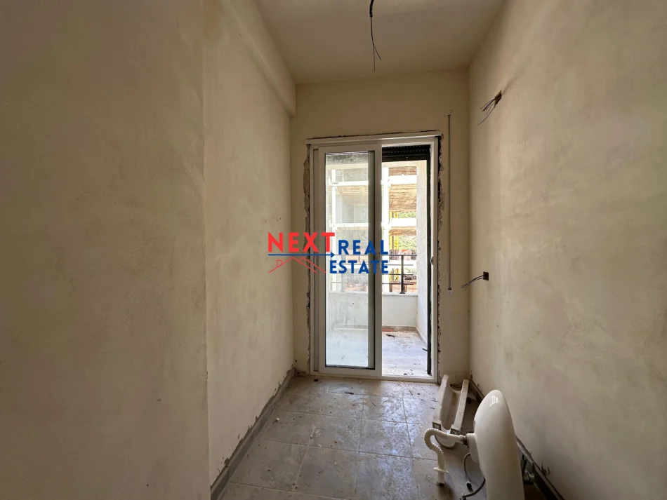 REZERVO PRONEN VETEM ME 500€! SHITET APARTAMENT 1+1 NE LUNGOMARE, VLORE