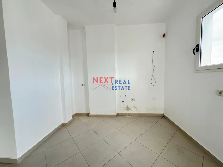 Vlore, shitet apartament 1+1+Ballkon , 85 m² 85.000 € (PORCELANOSA)