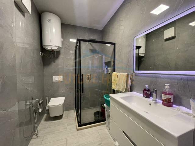 Tirane, shitet apartament Kati 1, 73 m² 115.000 Euro (Jordan Misja)