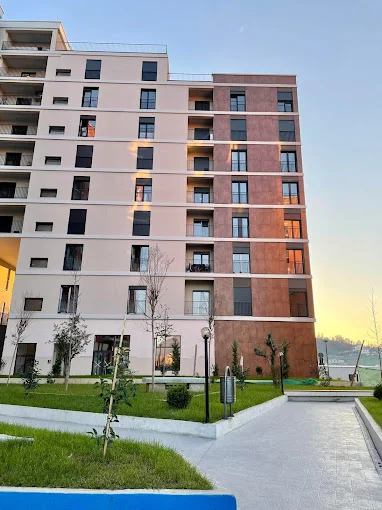 Tirane, shitet apartament 1+1 Kati 8, 70 m² 93000 € (Unaza e Re)
