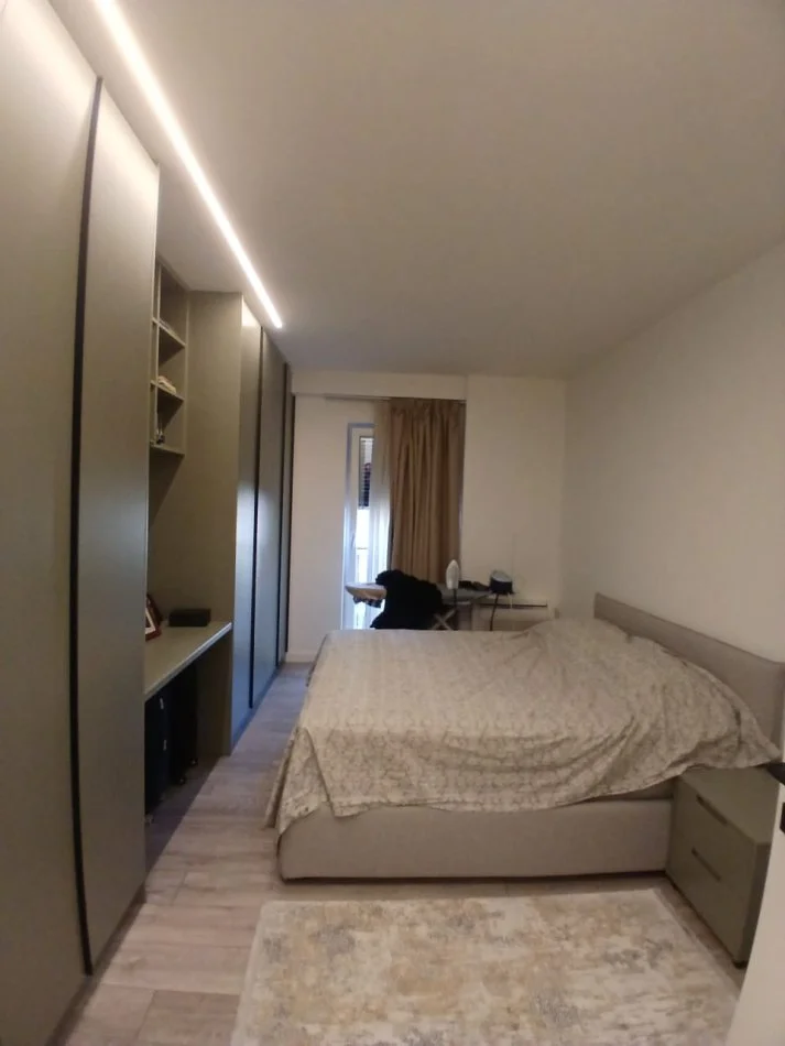 Tirane, shitet apartament 2+1+Ballkon Kati 2, 122 m² (Kompleksi orbital)