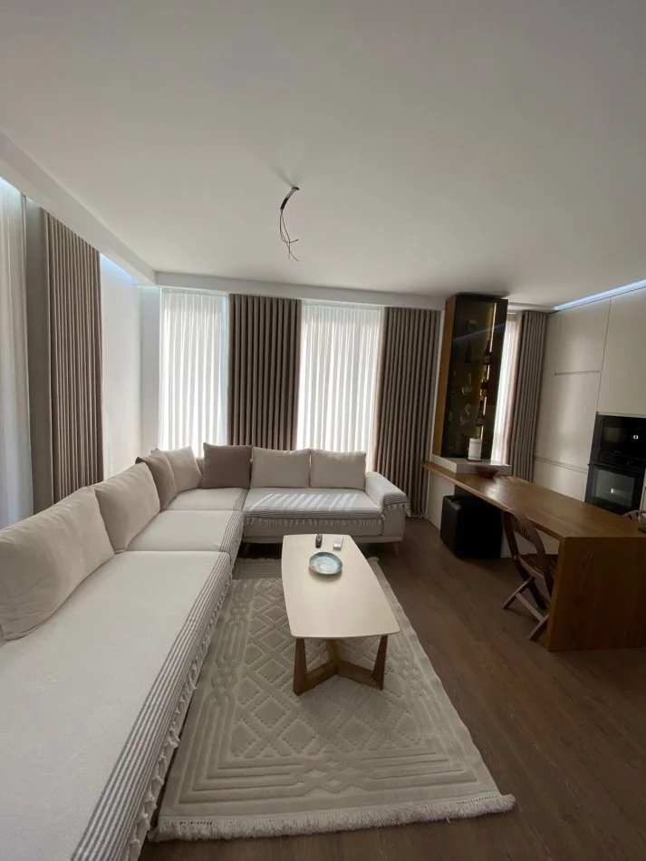 Tirane, shes apartament 3+1+Ballkon Kati 2, 151 m² (Don Bosko)