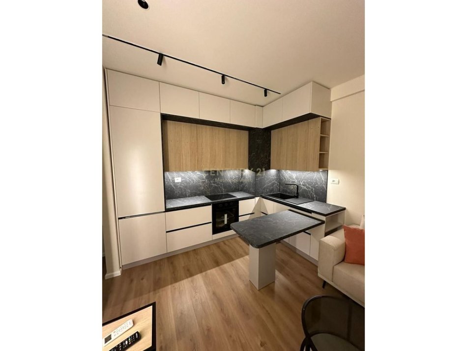 Tirane, jepet me qera apartament 1+1 Kati 7, 53 m² 550 € (Residenca Kaimi)