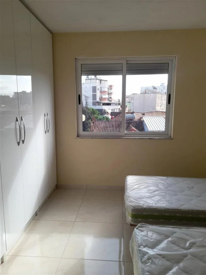 Tirane, jepet me qera apartament 1+1+Ballkon Kati 6, 60 m² 500 € (Rruga Dibres)