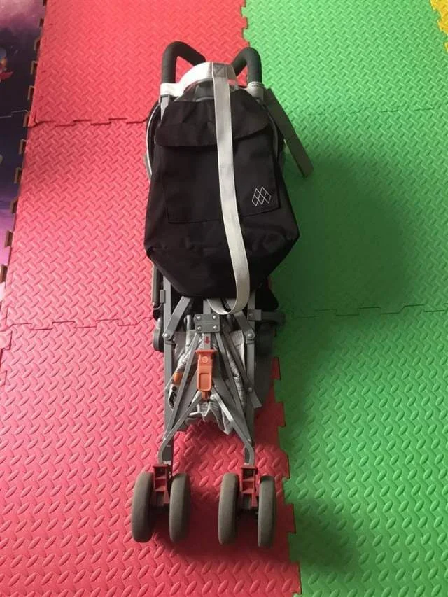 Tirane, shes Karroce Verore per femije 9.900 Lek