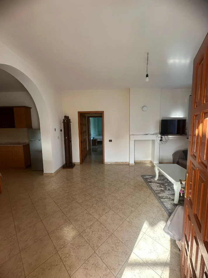 Tirane, jepet me qera nga Pronari, pa-komision Vile Vile 3 Katshe Kati 2, 599 m² 4.000 €