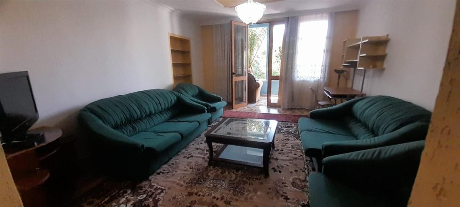 Tirane, jepet me qera apartament 1+1+Ballkon Kati 1, 54 m² 320 € (ne rrugen Xhanfize Keko Porcelan Tirane)