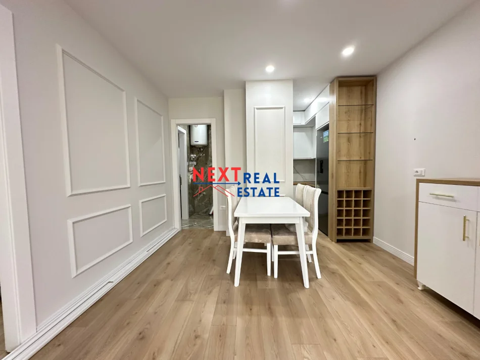 REZERVO PRONEN VETEM ME 500€! Vlore, shitet apartament 2+1+Ballkon, , 76 m² 190,000 € (Uje i Ftohte)