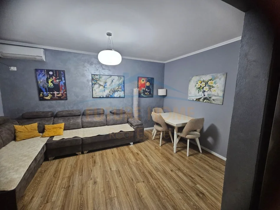 Tirane, jepet me qera apartament 2+1 Kati 5, 71 m² 600 € (RRUGA KONGRESI I MANASTIRIT)