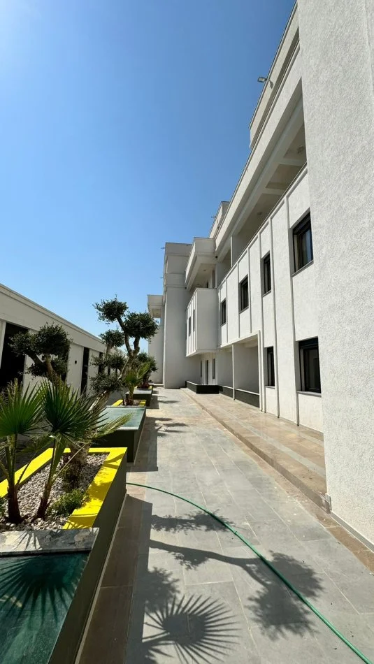 Tirane, shitet apartament Kati 3, 71 m² 103.000 € 