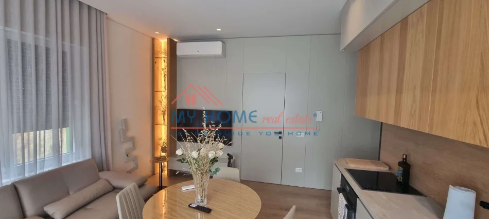 Tirane, jepet me qera apartament 1+1+Ballkon Kati 2, 50 m² 900 € (Kodra e Diellit 2)