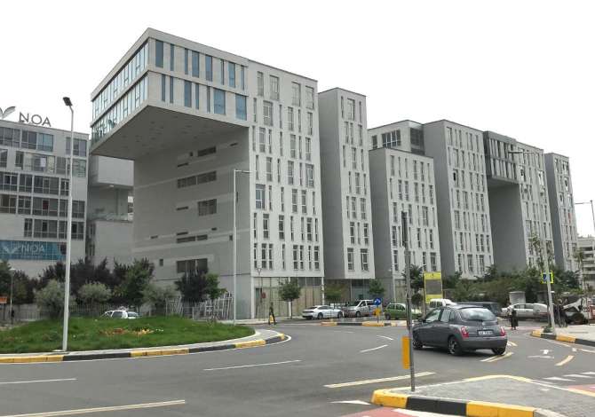 Tirane, ndarje qeraje zyre Kati 3, 20 m² 300 € (Kompleksi Kika 2)