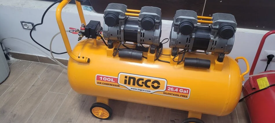 Tirane, shes INGCO, Kompresor monofaze me 2 motora silencioz pa vaj 100 Lt 300 €