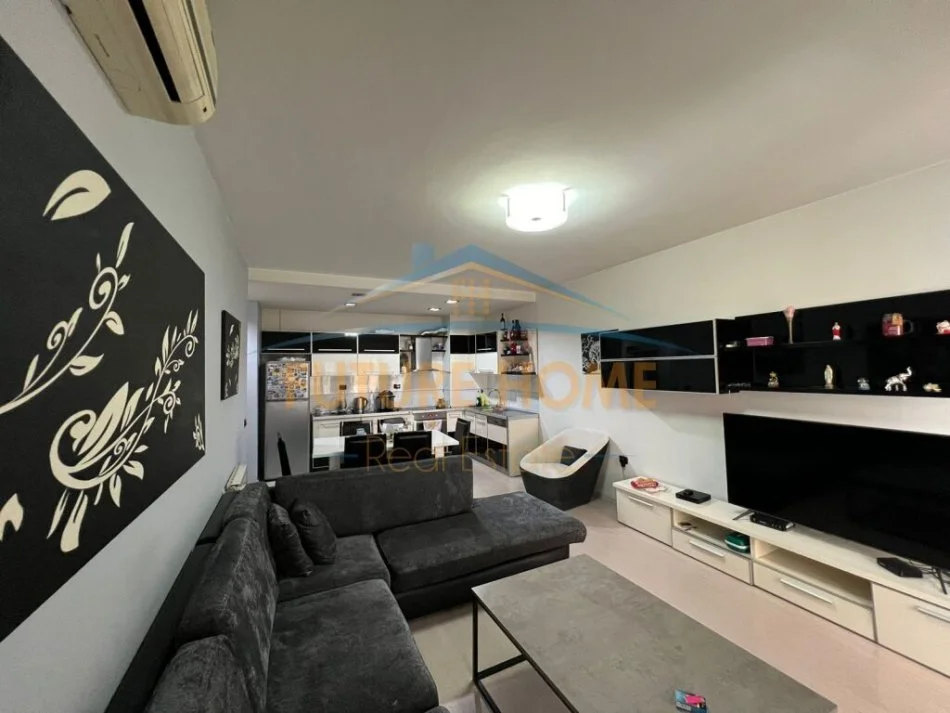 Tirane, shitet apartament 2+1 Kati 4, 97 m² 230.000 € (Komuna e Parisit, Tiranë)