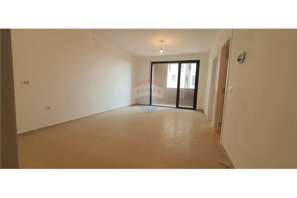 Apartament 1+1 me qira tek Kompleksi Zirkon!