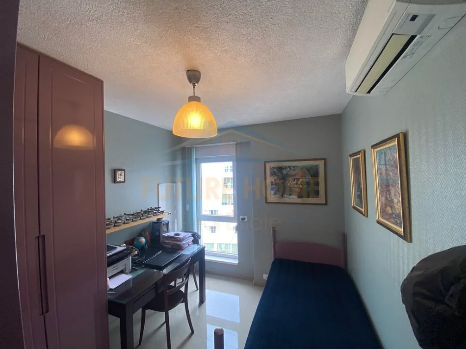 Tirane, shitet apartament 3+1 Kati 9, 98 m² 290.000 € (KOMPLEKSI KONTAKT , 21 Dhjetori)