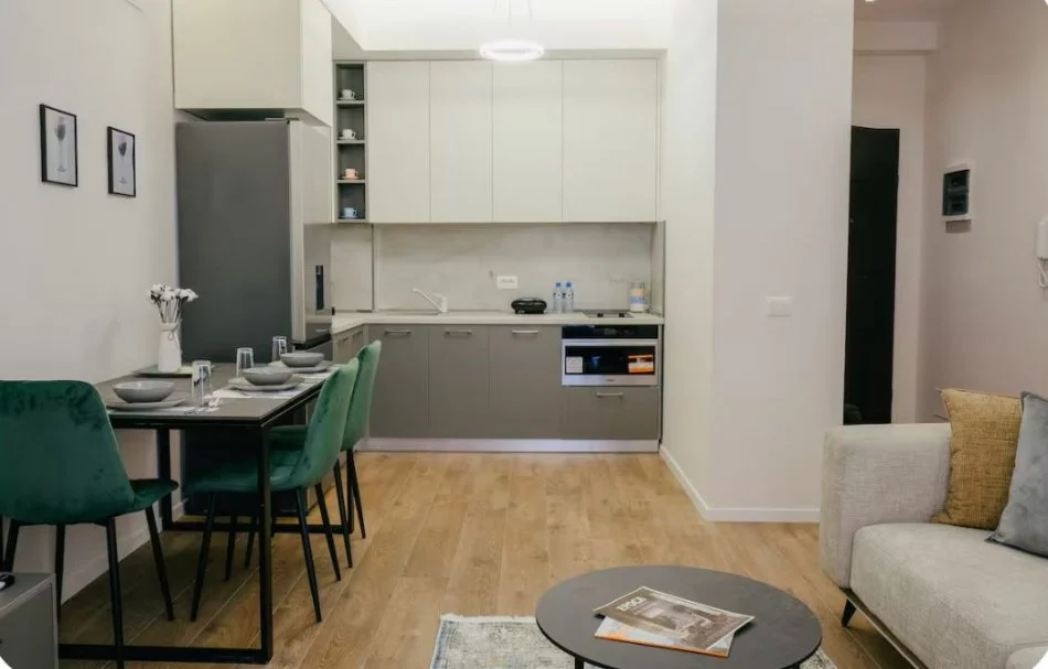 Tirane, shitet apartament 2+1 Kati 5, 98 m² 442.000 € (Rruga e Kosovareve)