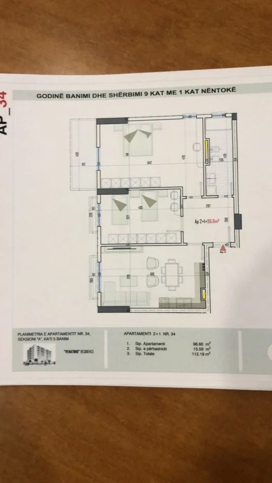 Tirane, shitet 1+1 Kati 3, 