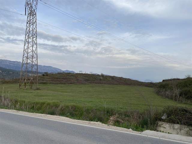 Kruje, shes toke 3.000 m² 75.000 Euro