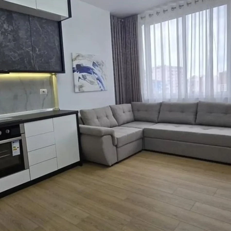 Tirane, shitet apartament 1+1 Kati 7, 57 m² 97.000 € (dritan hoxha)