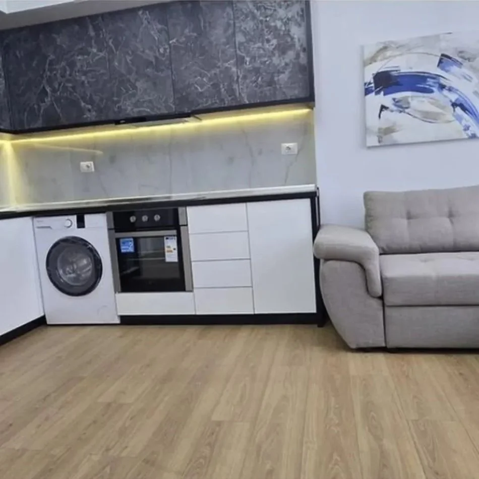 Tirane, shitet apartament 1+1 Kati 7, 57 m² 97.000 € (dritan hoxha)