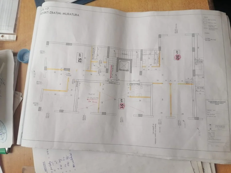 Tirane, shitet apartament 2+1, Kati 7, 