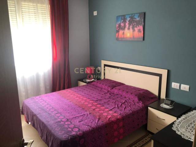 Tirane, jepet me qera apartament 1+1 Kati 3, 68 m² 350 Euro (kopshti zoologjik)