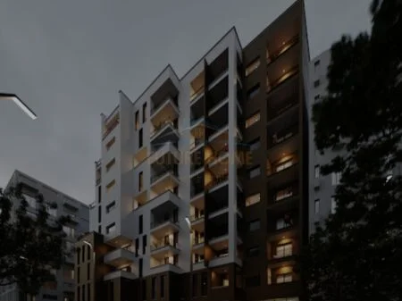 Tirane, shitet apartament 3+1+Ballkon Kati 9, 136 m² 225.000 € (Don Bosko, Tiranë AREA44578)