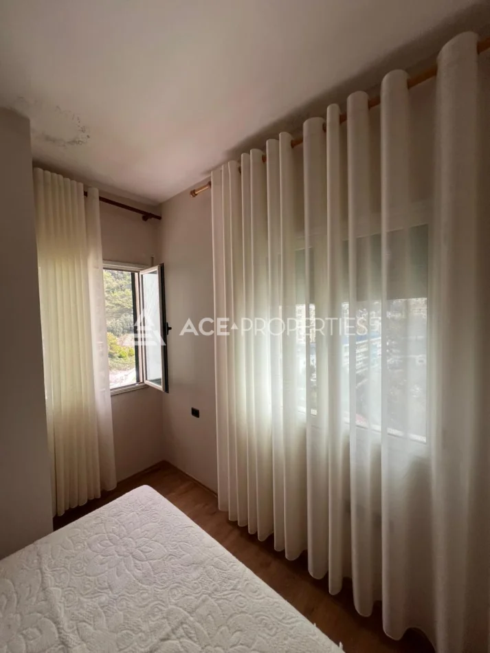 Durres, jepet me qera apartament 2+1 Kati 9, 120 m² 500 € (durres vollga)