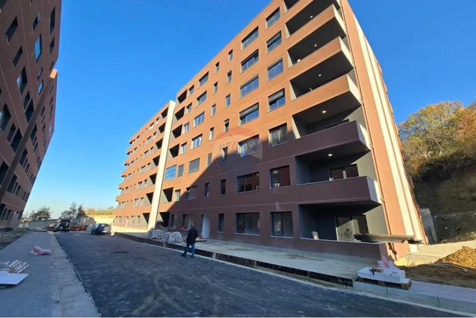 Tirane, shitet apartament 2+1 , 130 m² 221.000 € (Rruga e Elbasanit, Tiranë(ID: 530191006-1126)