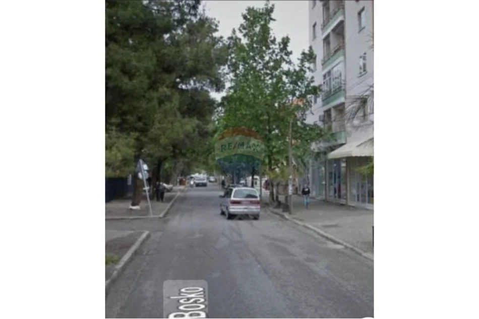 Tirane, shes Vile , 216 m² 350.000 € 