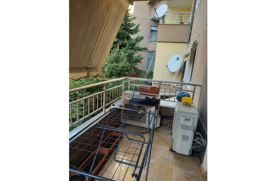 Tirane, shitet apartament , 151 m² 301.500 € 