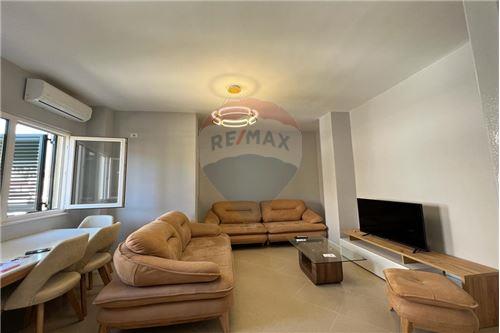 Tirane, jepet me qera apartament 2+1+A+BLK 103 m² 600 Euro