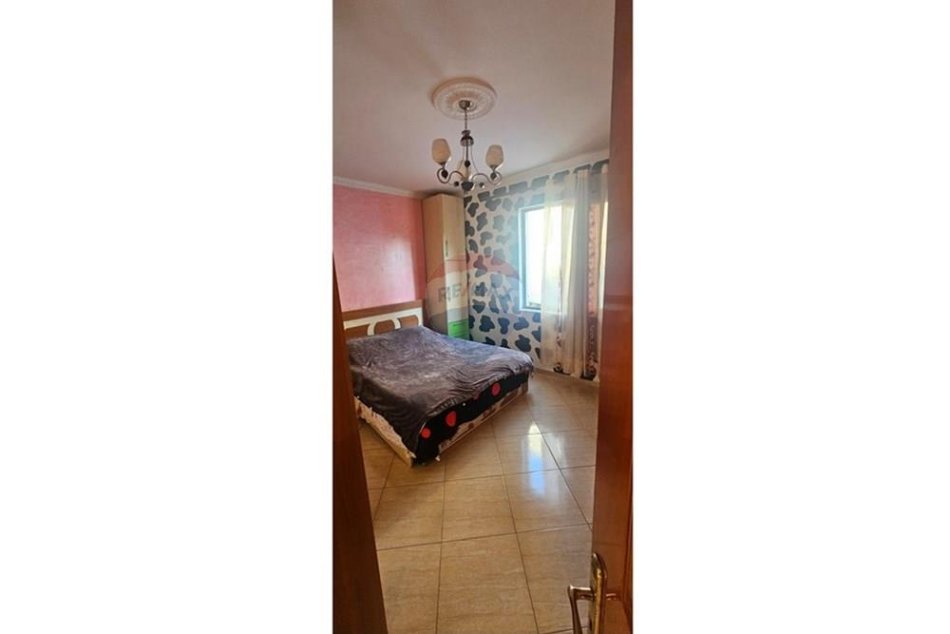 Tirane, shitet shtepi 3+1 Kati 1, 133 m² 197.000 € (Rruga Agush Gjergjevica(ID: 530571006-18)