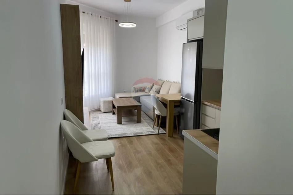 Apartament - Për Qira