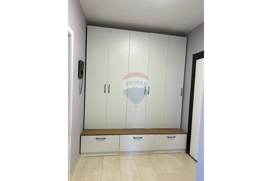 Pogradec, shitet apartament , 76 m² 110.000 € 