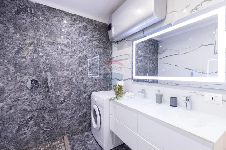 Tirane, shitet apartament , 105 m² 260.000 € 