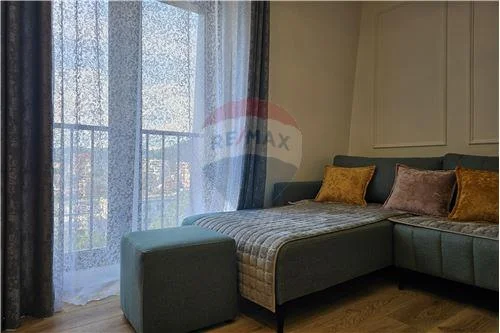 Tirane, jepet me qera apartament 1+1 , 62 m² 900 € (Rruga e Kavajës, Shqipëri)